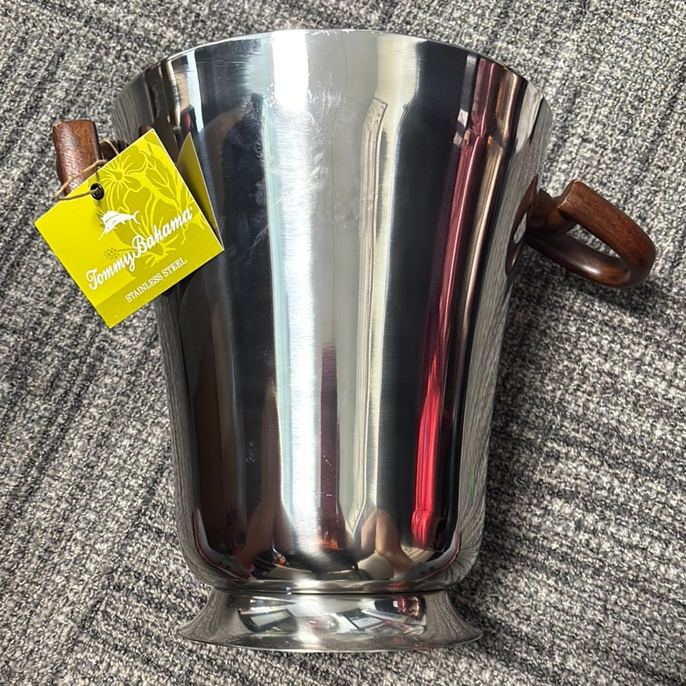 Tommy Bahama Silver and Brown Bar Set